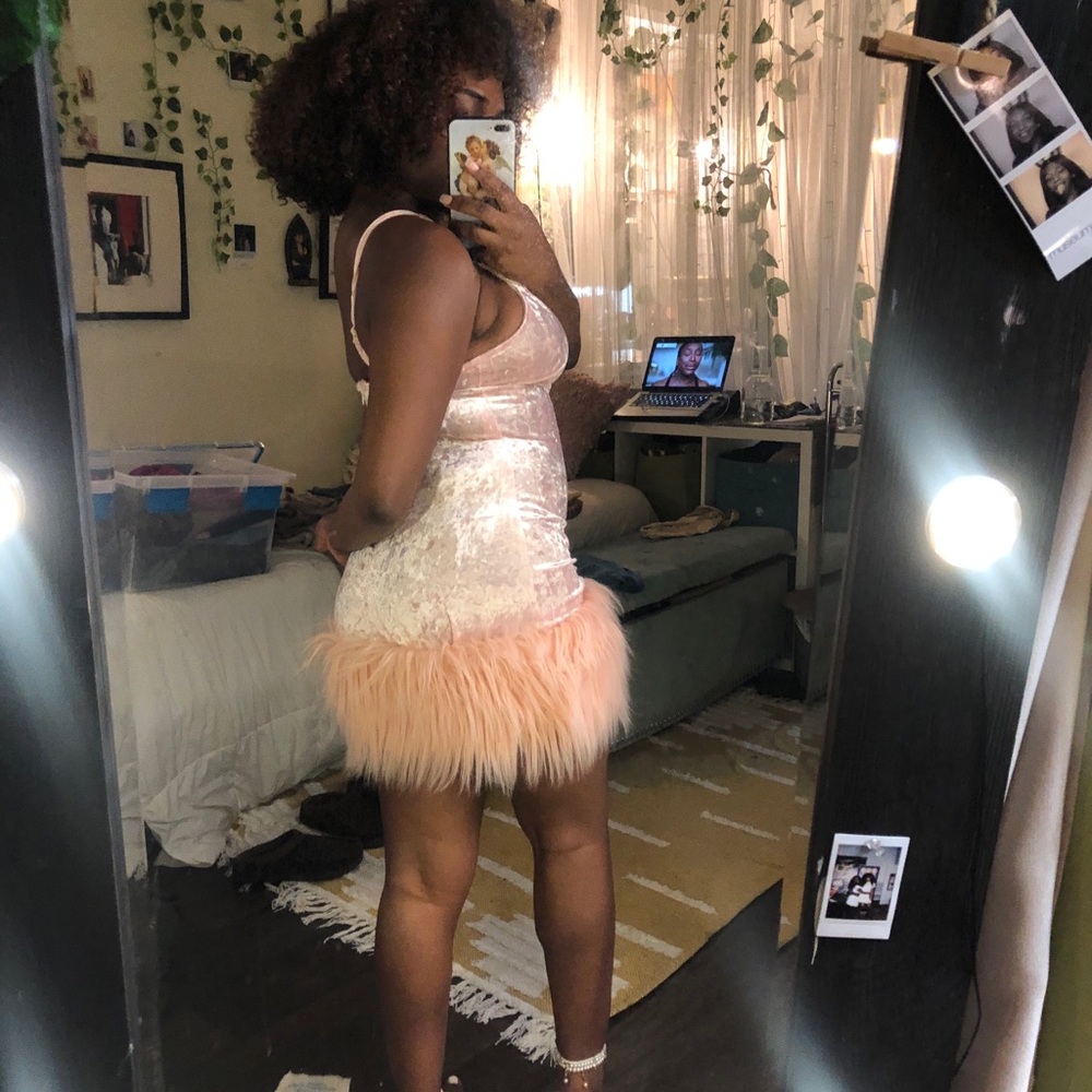 PINK FLUFF DRESS - Picture 2 of 5